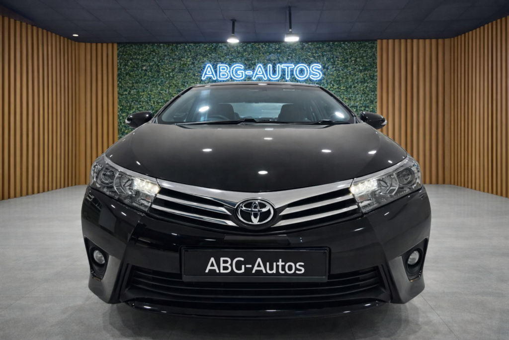 Carolla Altis 2016