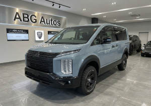 2022 MITSUBISHI